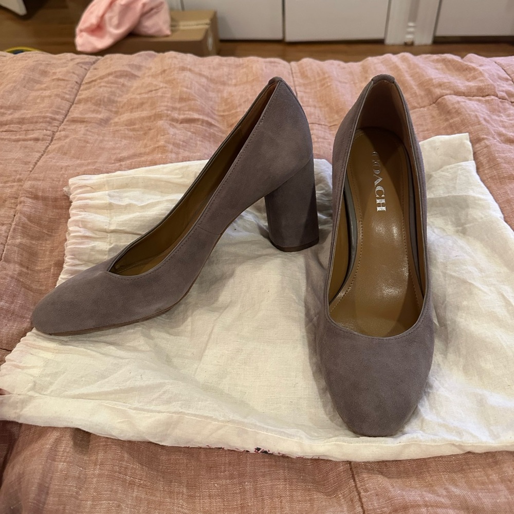 Suede Block Heel Pumps - Picture 3 of 6